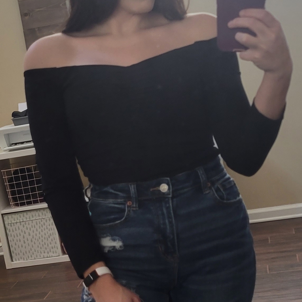 A&F Off Shoulder Crop Top